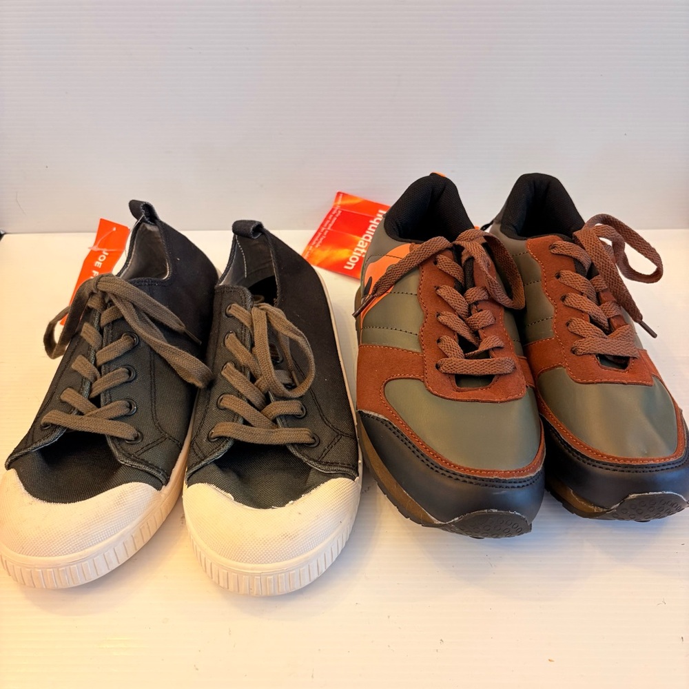 JOE FRESH - 2 Pairs Boy's Sneakers (BNWT) - Size 4 & 5